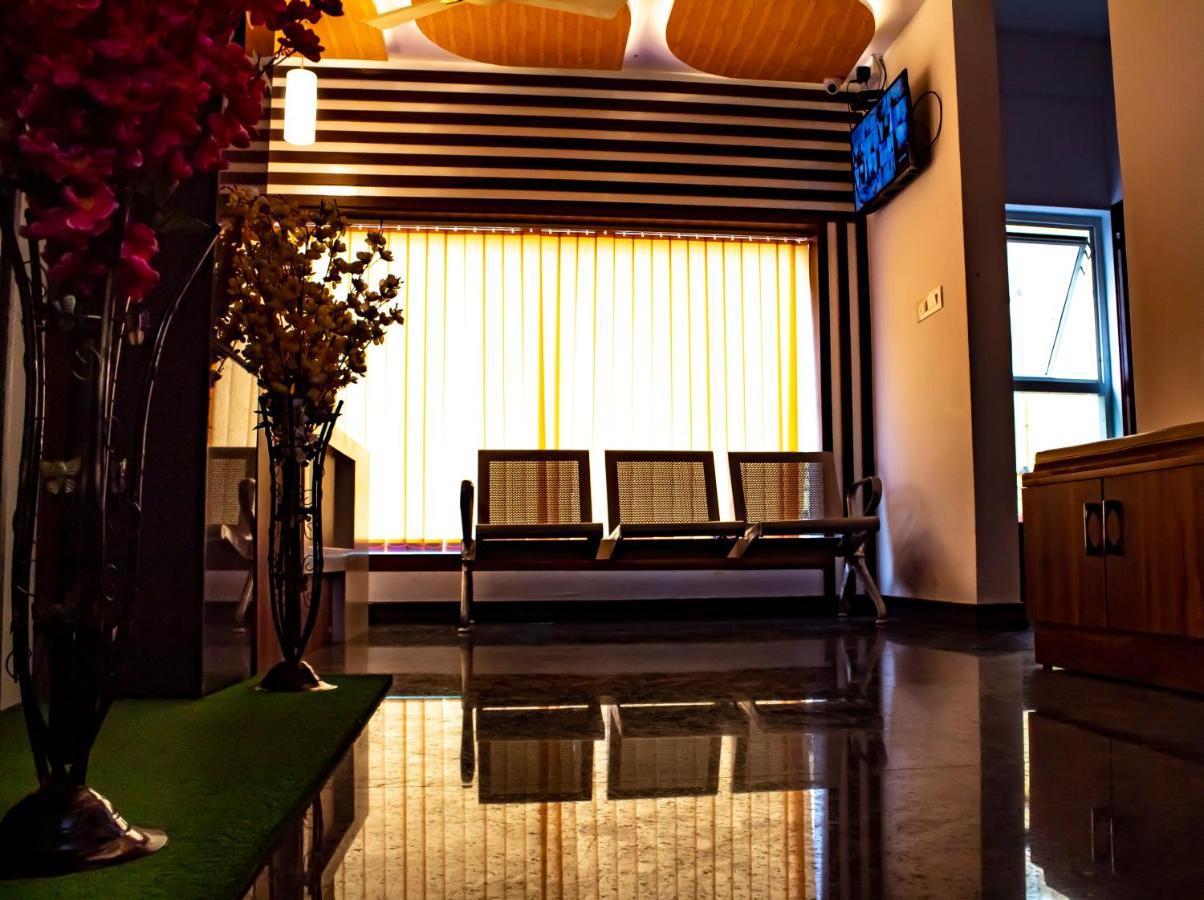 Hotel Royal Suites Bangalore Ngoại thất bức ảnh