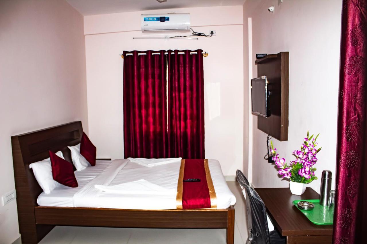 Hotel Royal Suites Bangalore Ngoại thất bức ảnh